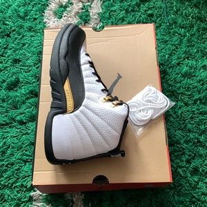 Jordan 12 Royalty